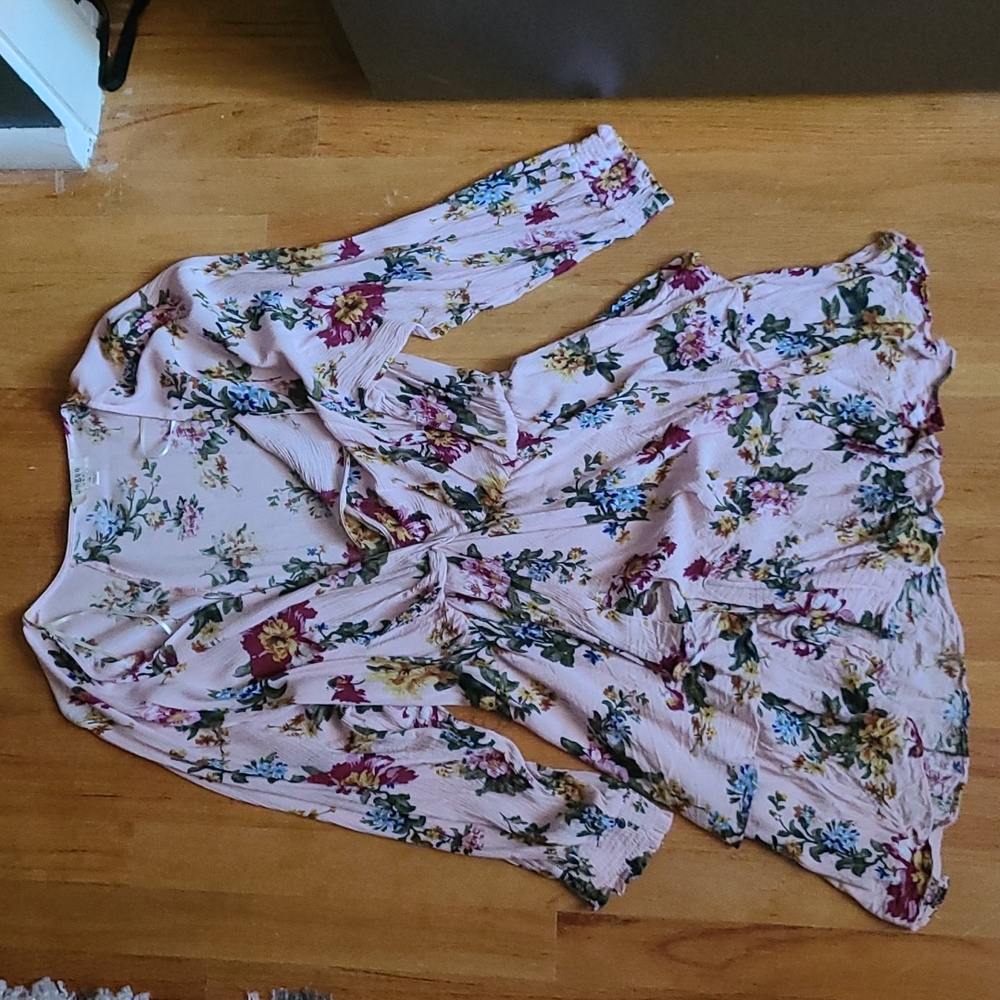 Pale pink floral dress Size Medium